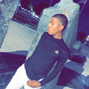 Meet your Posher, Jamari